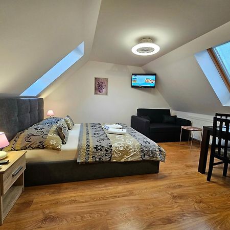 Apartmany Miluska Bešeňová Buitenkant foto