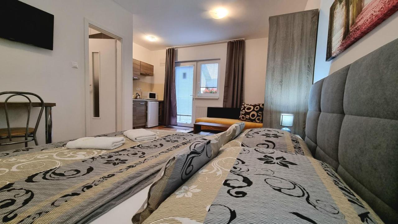 Apartmany Miluska Bešeňová Kamer foto