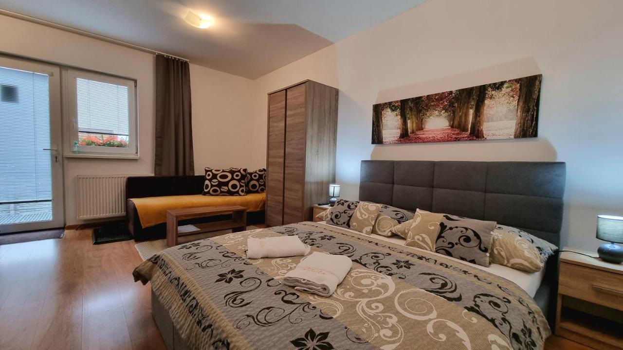 Apartmany Miluska Bešeňová Kamer foto